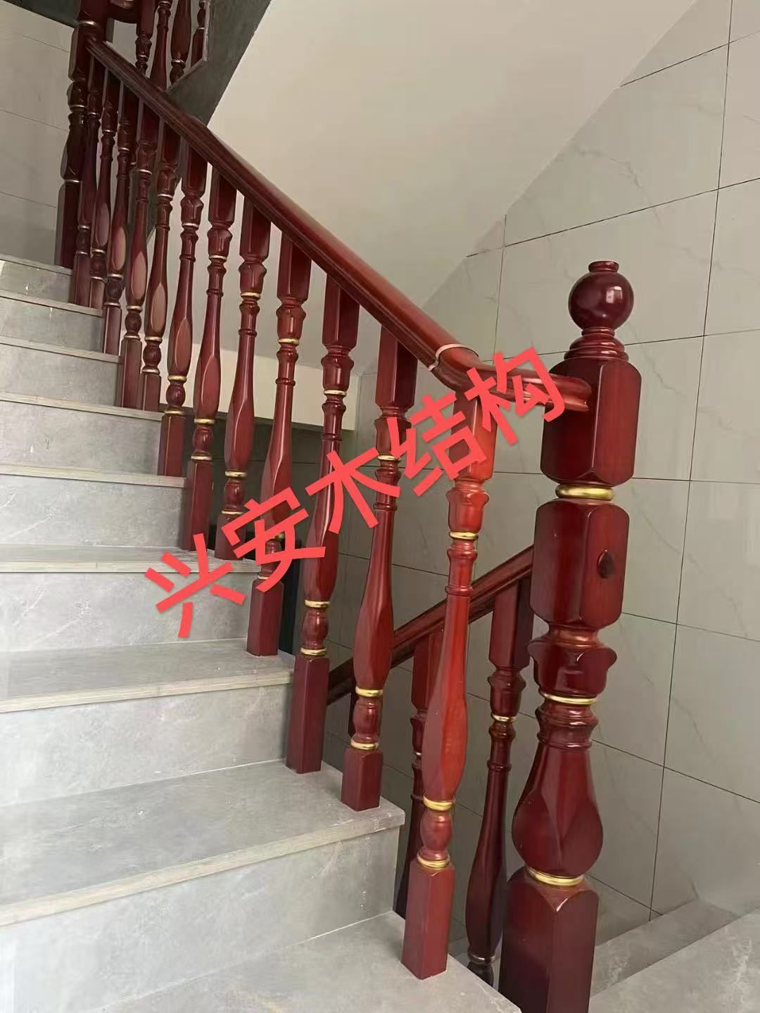 bdd254e8638ef62470704b3fffa8907